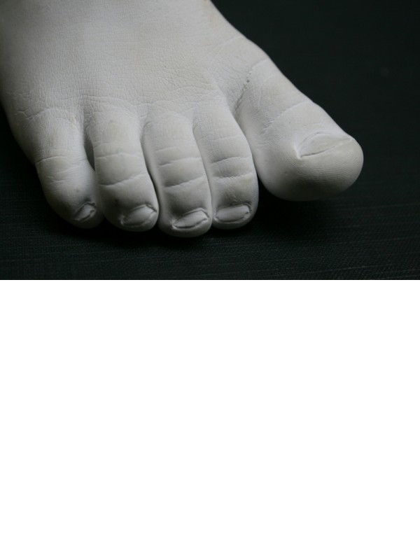 Odlitek noge narejen iz Kremenita - za izdelavo kalupa je bila uporabljena Skin pasta